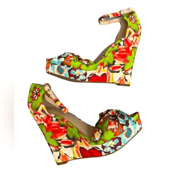 Nine West Letitgo floral STRAPPY Wedge Sandals - Picture 1 of 12